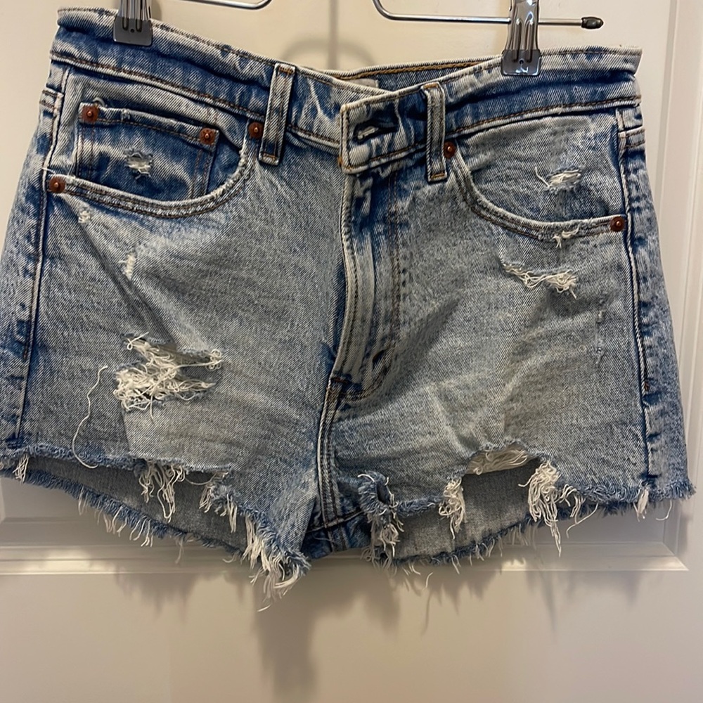 Abercrombie high rise mom shorts